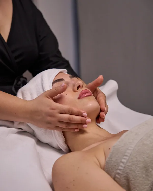 Trattamento di ossigenazione viso ad Aestetica Salvati, Napoli