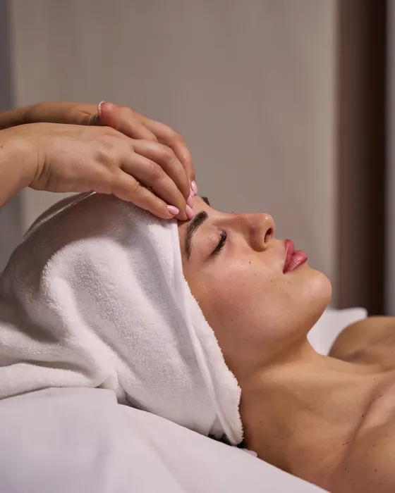Il trattamento Pulizia Viso in cabina ad Aestetica Salvati, Napoli