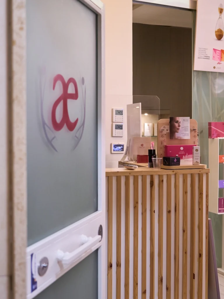 La reception di Aestetica Salvati, centro di estetica avanzata a Napoli